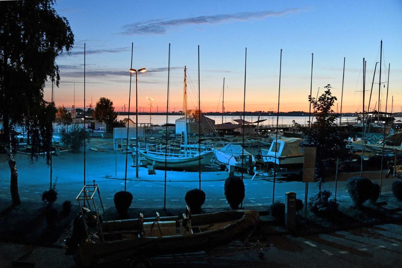 Ahoy Puck Apartament Przy Plazy Z Widokiem Na Morze Kültér fotó